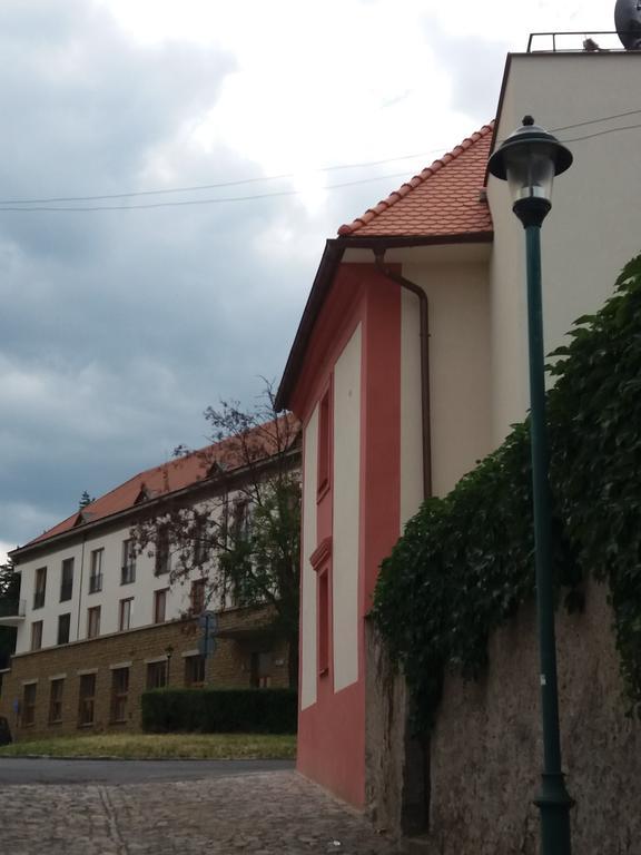 Villa Magdalena كوتنا هورا المظهر الخارجي الصورة