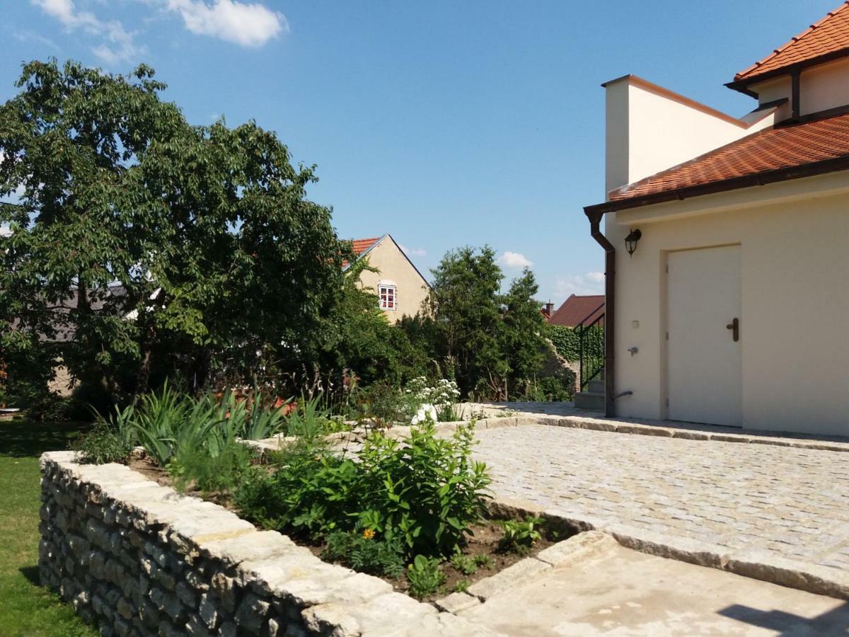 Villa Magdalena كوتنا هورا المظهر الخارجي الصورة